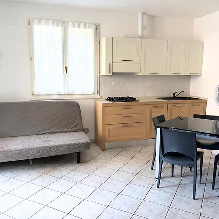 Appartamento Cn051-cesenatico, Ampio Bilocale A 300 M Dal Mare Cesenatico